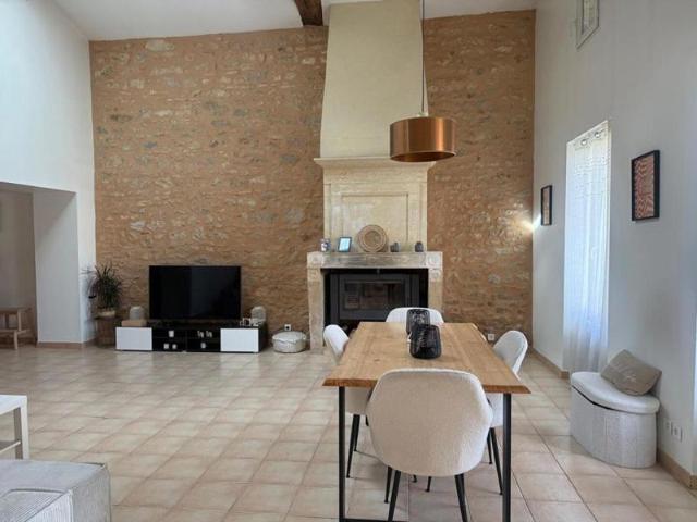 MAISON 6 CHAMBRES ET DÉPENDANCES, JARDIN, GÎTE POSSIBLE