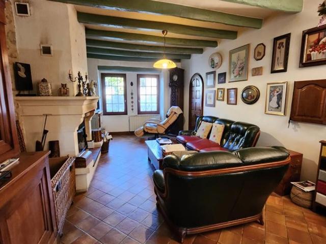 Maison spacieuse à vendre à Saint Junien