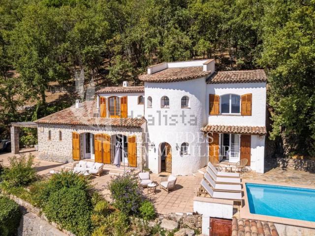 Maison, Spéracèdes