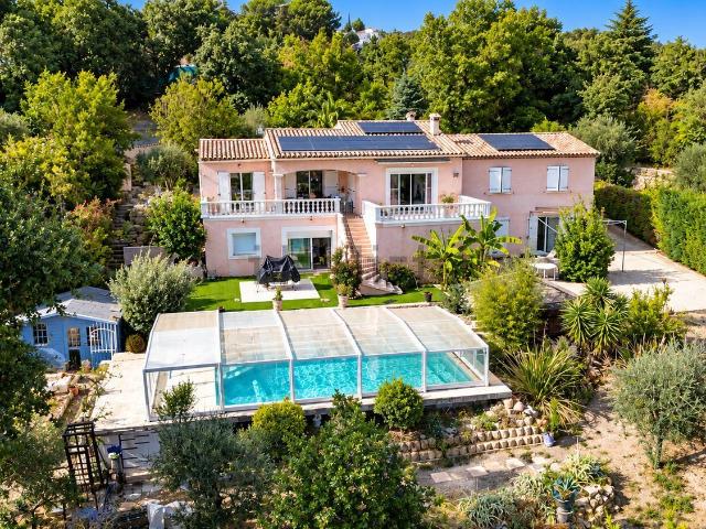Maison, Spéracèdes