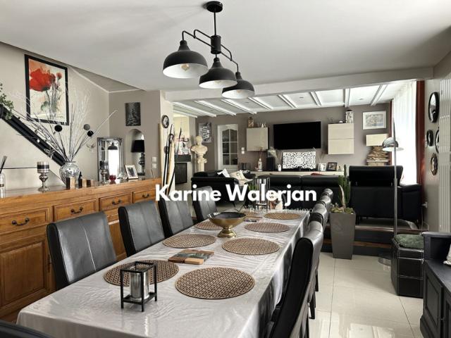 MAISON STYLE CORPS DE FERME 4 CHAMBRES DPENDANCE 120 M2