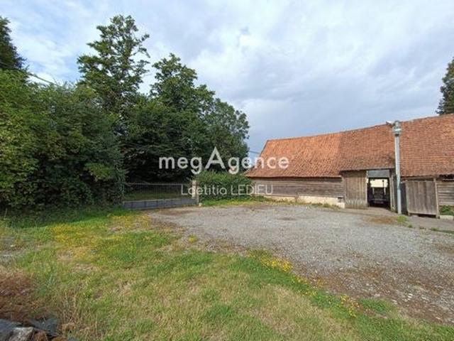 MAISON STYLE LONGERE DANS UN ANCIEN CORPS DE FERME
