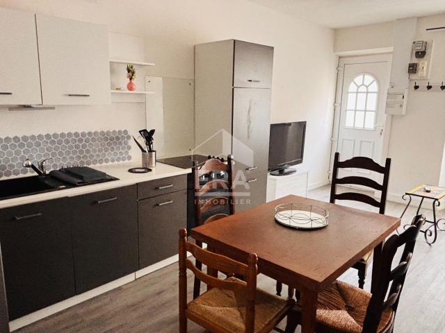 Maison St Denis 3 pièce s 49.96 m2 sans travaux