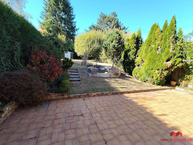 MAISON ST NOM LA BRETECHE 6 pièce s 124.85 m2