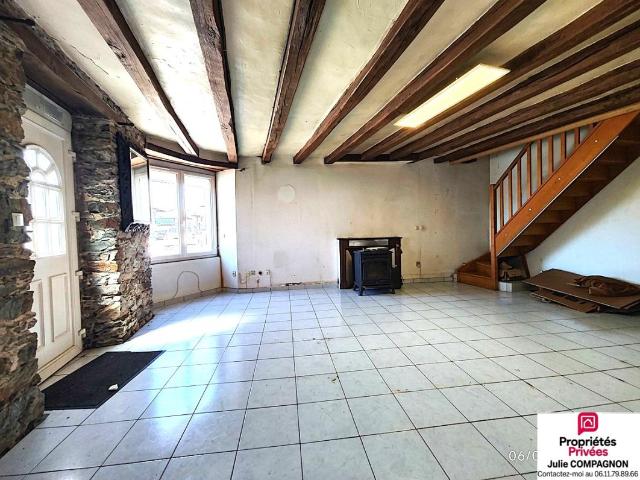 Maison ST REMY EN MAUGES 88 m² env 3 CHAMBRES DEPENDANCES
