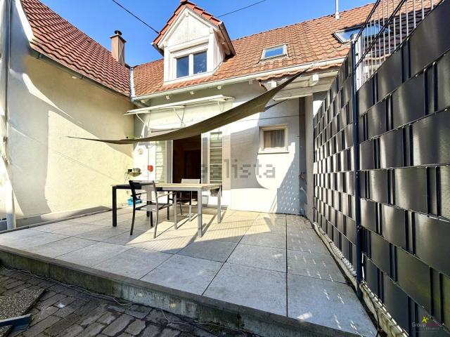 Maison, Stattmatten