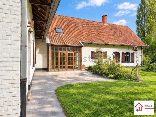 Maison, Steenvoorde