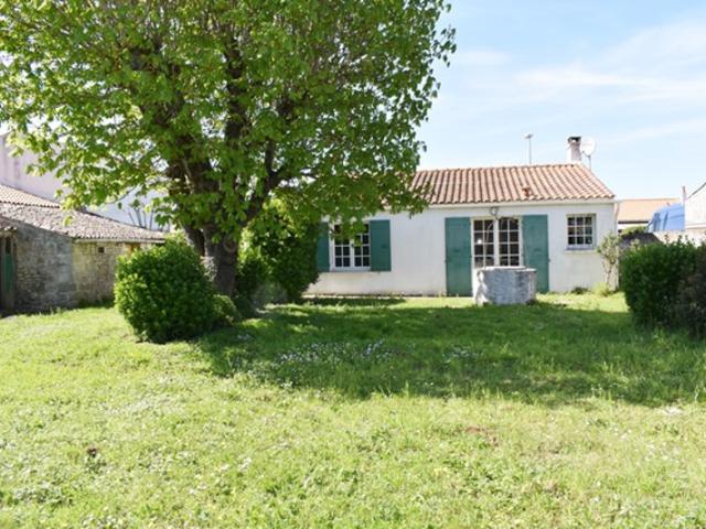 MAISON SUR BEAU JARDIN