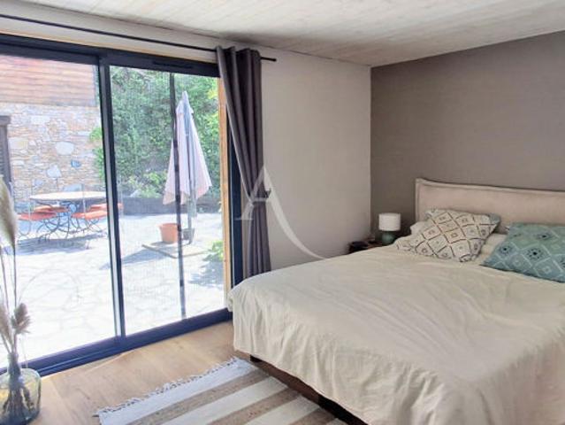Maison sur parcelle de 11235m2 FAUGERES