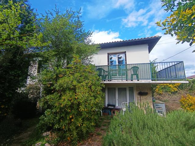 Maison sur sous sol à deux pas des commerces 117m² Montayral