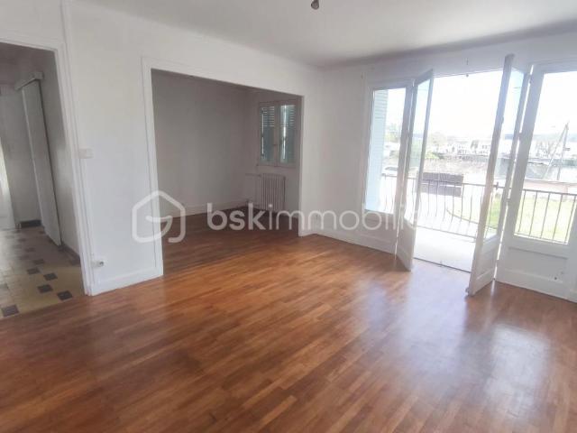 Maison sur sous sol complet 3 chambres