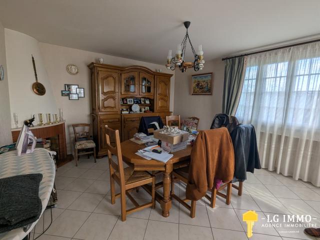 Maison Sur Sous Sol, 3 Chambres, Dependance, Jardin 94m² Mosnac