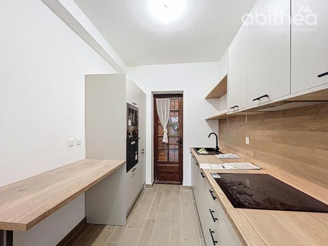 MAISON sur terrain 385m2