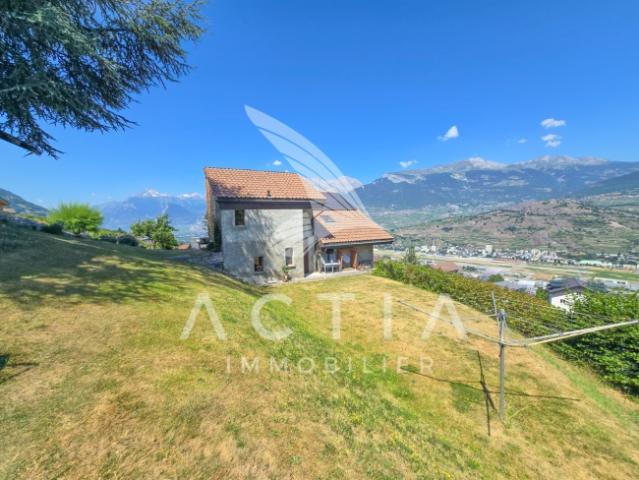Maison sur 3'613 m2 de terrain avec fort potentiel de valorisation