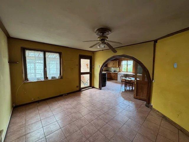 Maison sur 599 m² de terrain