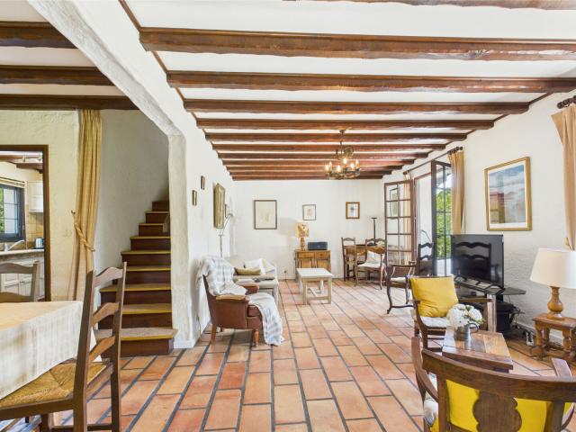 Maison sur + 7000 m2 de terrain divisble