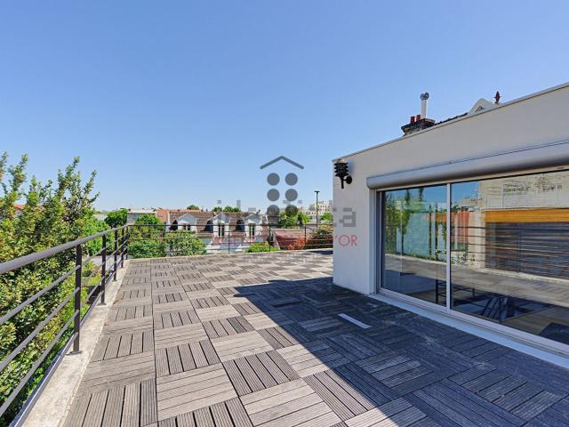 Maison, Suresnes