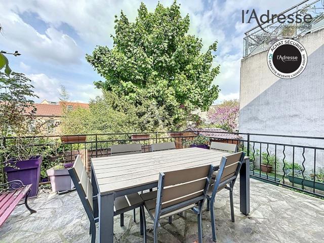 Maison, Suresnes