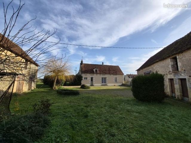 Maison, Pouligny Saint Pierre