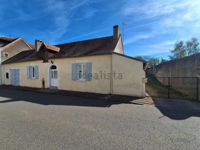 Maison, Pouligny Saint Pierre