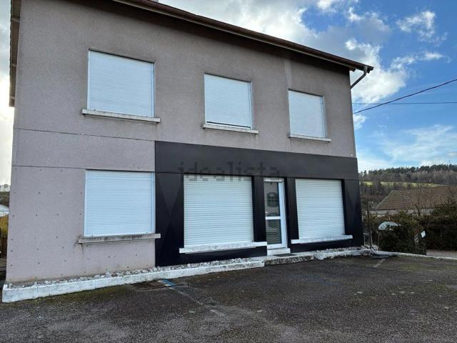 Maison, Pouxeux