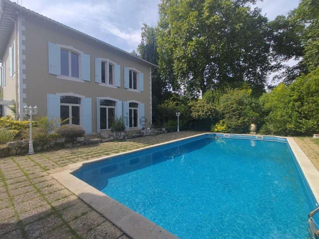 Maison, Pouydesseaux