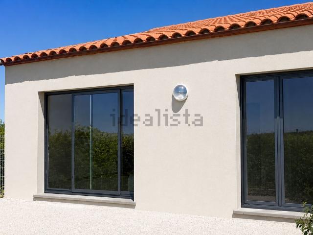 Maison, Pollestres