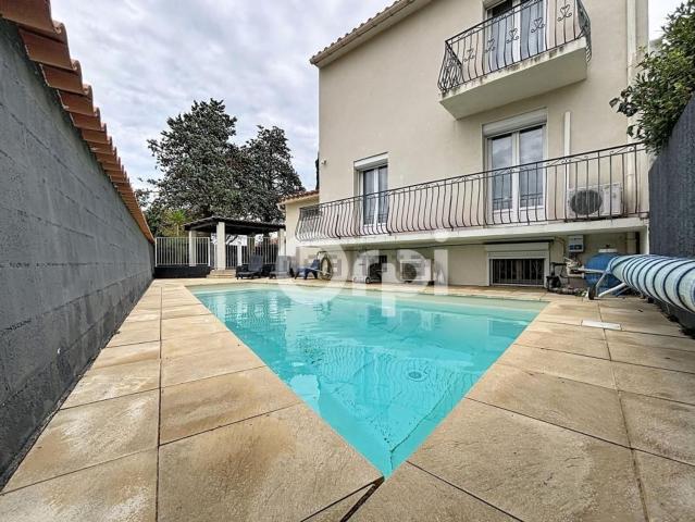 Maison, Pollestres