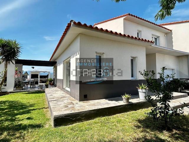 Maison, Pollestres