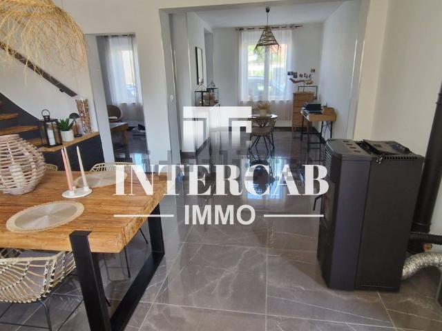 Maison, Pomacle