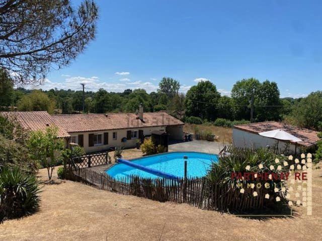 Maison, Pompaire