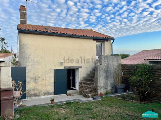 Maison, Pont Saint Martin