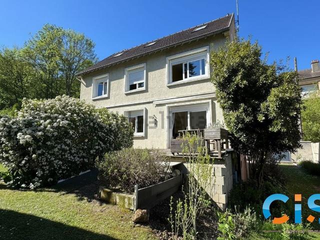 Maison, Pont Sainte Maxence