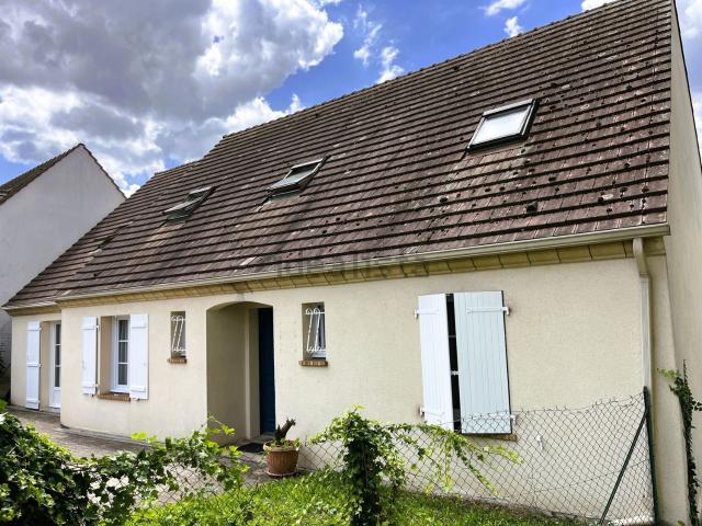 Maison, Pont Sainte Maxence