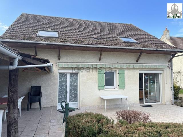 Maison, Pontoux