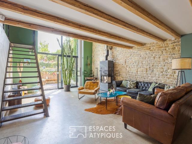 Maison, Pontoy
