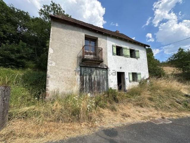 Maison, Pontaumur