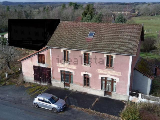 Maison, Pontaumur