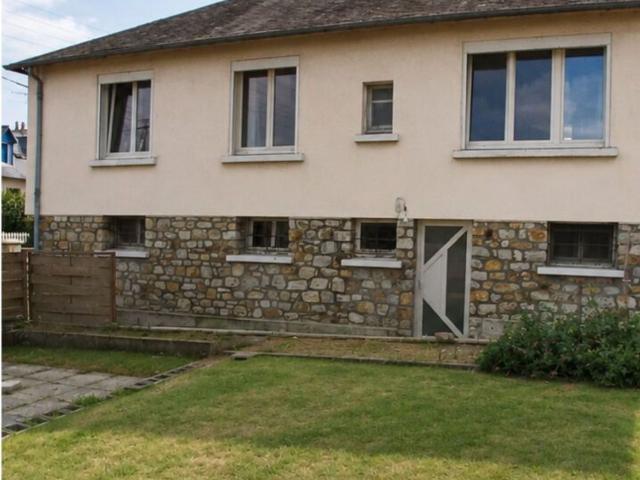 Maison, Port Brillet