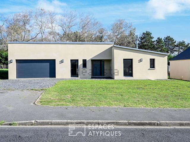 Maison, Port en Bessin Huppain
