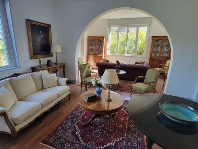 Maison Pau 6 pièce s 136 m2