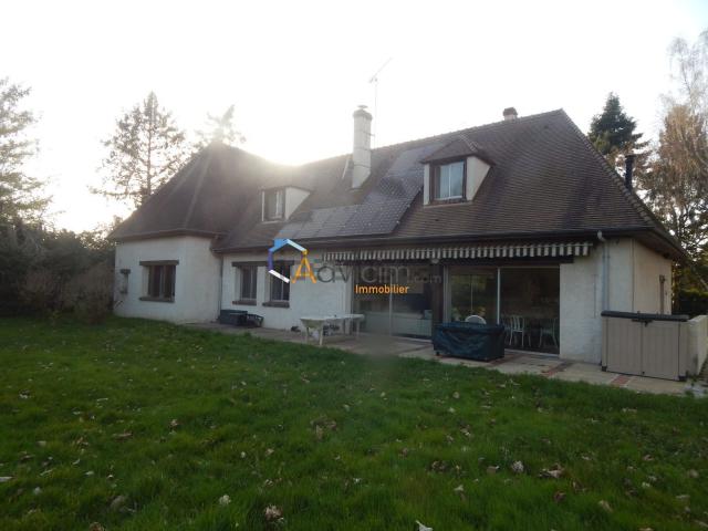 Maison, Paucourt