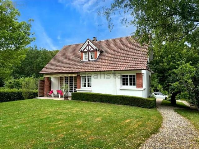 Maison, Paucourt