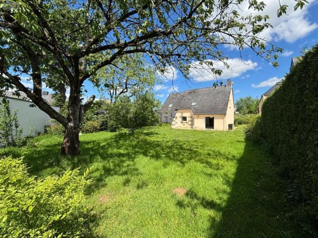Maison, Pacé