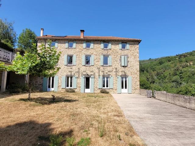 Maison, Pailharès