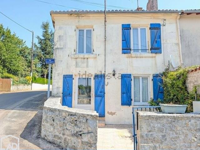 Maison, Pamproux