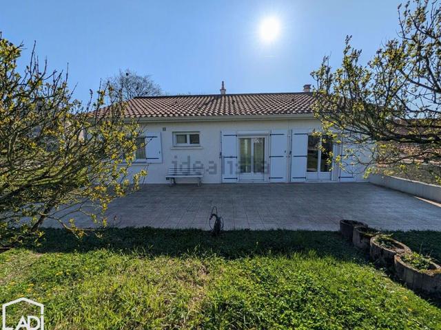 Maison, Pamproux
