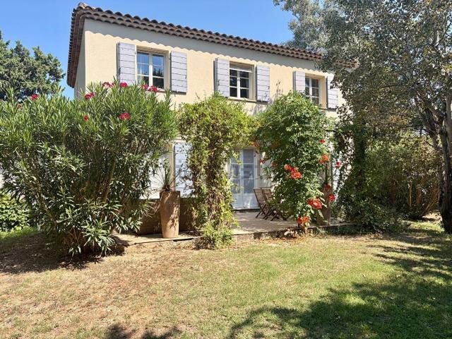 Maison, Paradou