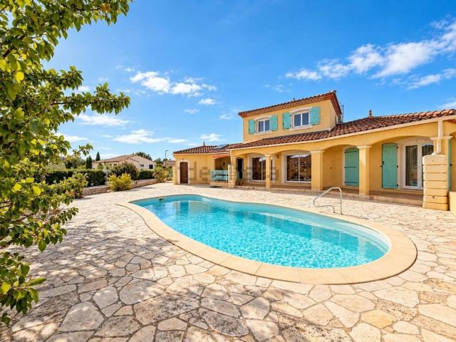 Maison, Paraza