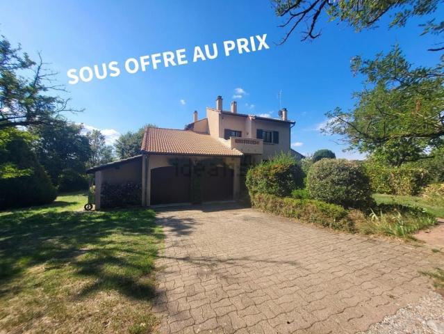 Maison, Parnans